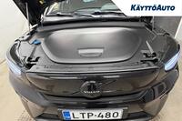 Volvo EC40 vaihtoauto