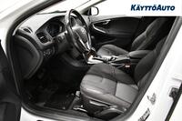 Volvo V40 Cross Country vaihtoauto