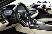 BMW i8 vaihtoauto