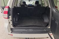 Toyota Land Cruiser vaihtoauto