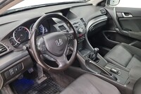 Honda Accord vaihtoauto