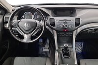 Honda Accord vaihtoauto