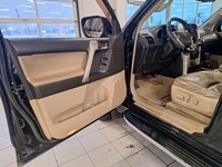 Toyota Land Cruiser vaihtoauto