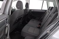 Volkswagen Golf Sportsvan vaihtoauto