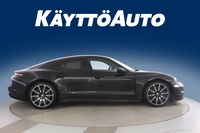 Porsche Taycan vaihtoauto