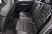 Porsche Taycan vaihtoauto