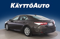 Toyota Camry vaihtoauto