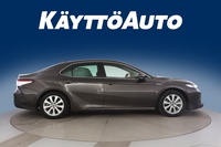 Toyota Camry vaihtoauto