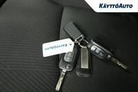 Nissan Primastar vaihtoauto