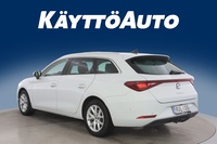 SEAT Leon Sportstourer vaihtoauto