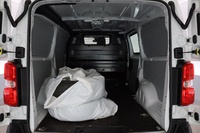 Opel Vivaro vaihtoauto