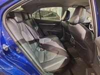 Toyota Camry vaihtoauto