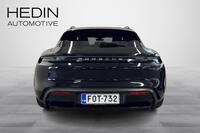 Porsche Taycan vaihtoauto
