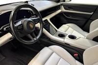 Porsche Taycan vaihtoauto