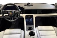 Porsche Taycan vaihtoauto