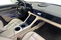 Porsche Taycan vaihtoauto