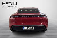 Porsche Taycan vaihtoauto