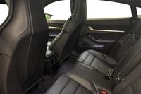 Porsche Taycan vaihtoauto