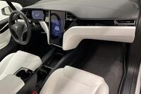 Tesla Model X vaihtoauto