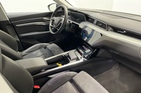 Audi Q8 e-tron vaihtoauto