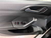 Volkswagen T-Cross vaihtoauto