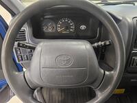 Toyota Hiace vaihtoauto