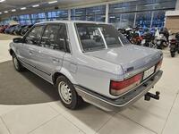Mazda 323 vaihtoauto