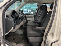 Volkswagen Caravelle vaihtoauto
