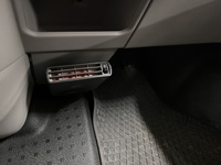 Volkswagen Caravelle vaihtoauto