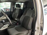 Nissan Navara vaihtoauto