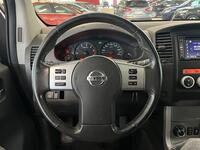 Nissan Navara vaihtoauto