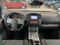 Nissan Navara vaihtoauto