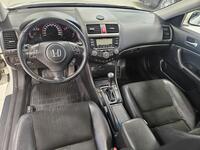 Honda Accord vaihtoauto