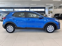 Kia Stonic vaihtoauto