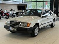 Mercedes-Benz 200 vaihtoauto