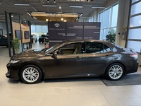 Toyota Camry vaihtoauto