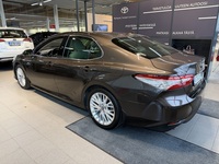 Toyota Camry vaihtoauto