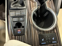 Toyota Camry vaihtoauto