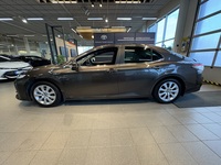 Toyota Camry vaihtoauto