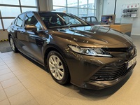 Toyota Camry vaihtoauto