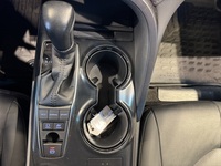 Toyota Camry vaihtoauto