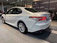 Toyota Camry vaihtoauto