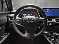 Lexus UX vaihtoauto