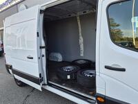 Nissan NV400 vaihtoauto