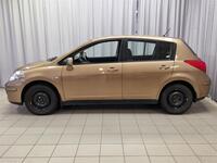 Nissan Tiida vaihtoauto