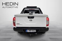 Nissan Navara vaihtoauto