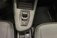 Mitsubishi Grandis vaihtoauto