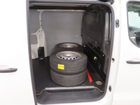 Opel Vivaro vaihtoauto