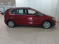 Volkswagen Golf Sportsvan vaihtoauto