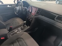 Volkswagen Golf Sportsvan vaihtoauto
